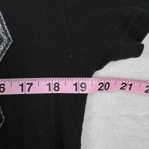 Black Def Leppard Graphic Short Sleeve T-Shirt Size Medium - Picture 6 of 6